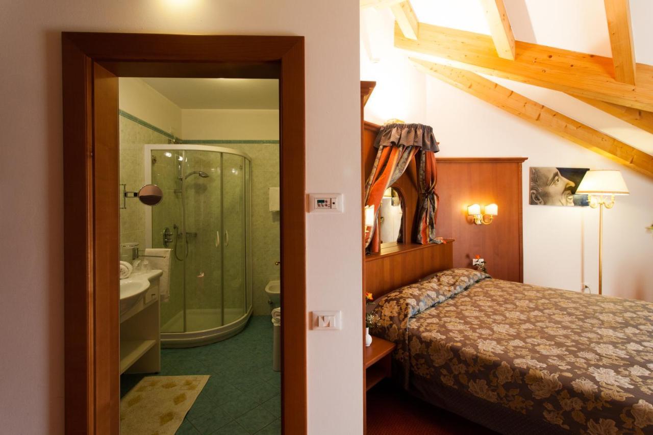 Sartori's Hotel Lavis Esterno foto